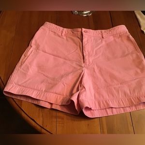 GAP Womens Shorts. In Size 12
